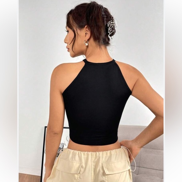 Black Essential Tank Top Size Women’s Small US - Picture 4 of 7